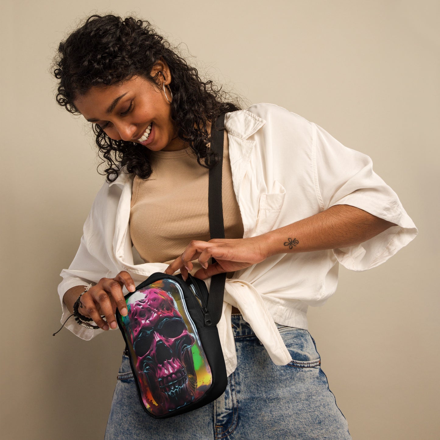 Unique Horror Crossbody Bag Macabre Purse with Crossbody Strap Skull Lovers Handbag Crossbody with Skull